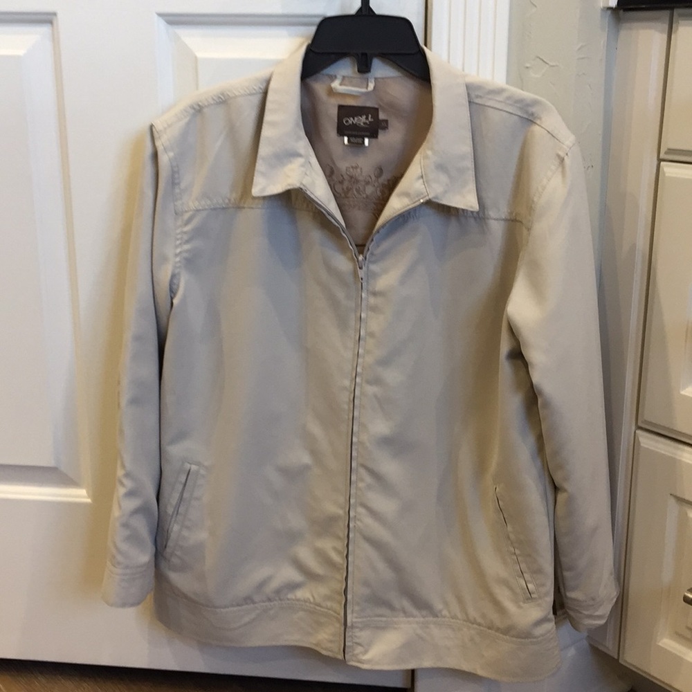 Boys. XL. O’Neill jacket. Gently used.